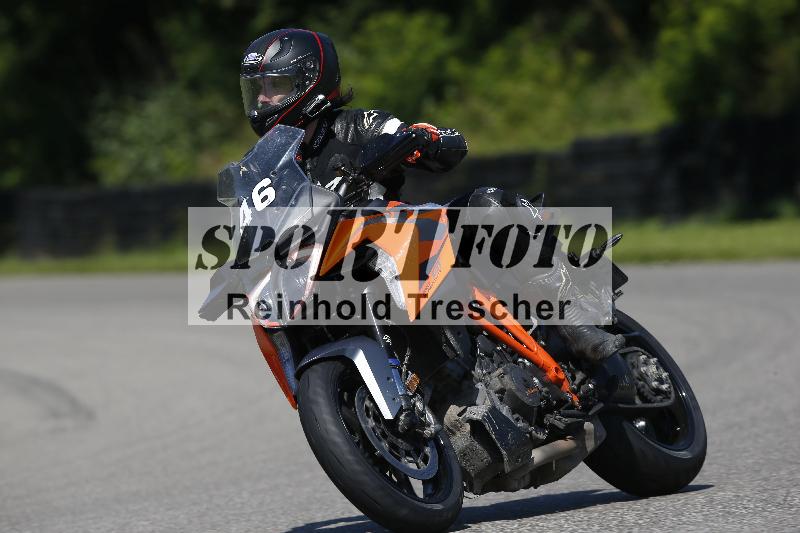 /Archiv-2024/29 12.06.2024 MOTO.CH Track Day ADR/Gruppe blau/46